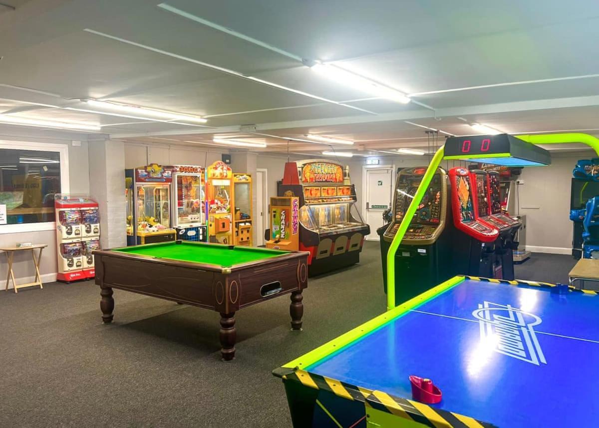 Burrowhead Holiday Village Isle of Whithorn Екстер'єр фото
