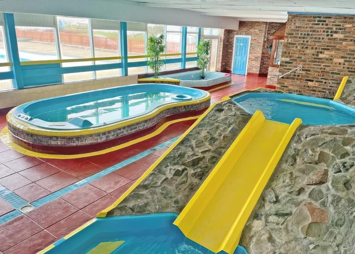 Burrowhead Holiday Village Isle of Whithorn Екстер'єр фото